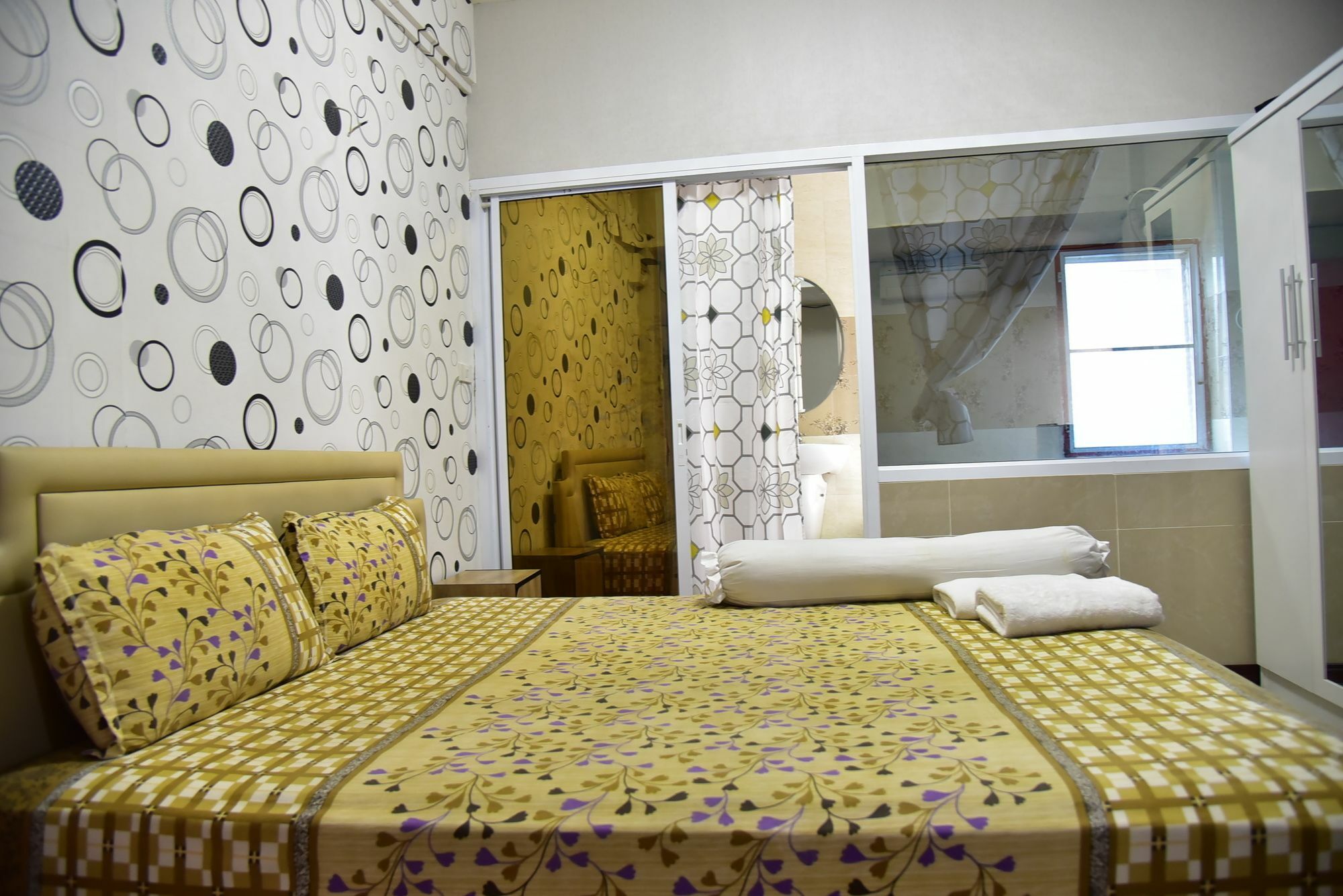 Hotel Hari Om Delhi Darbar Pattaya Exteriér fotografie