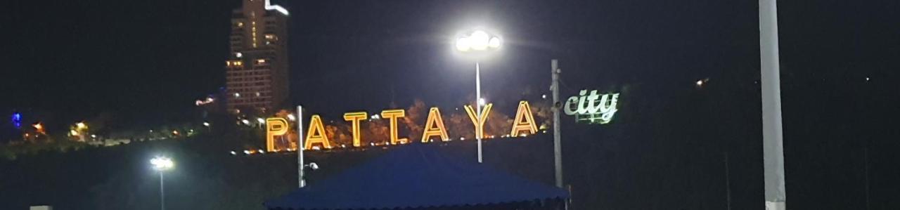 Hotel Hari Om Delhi Darbar Pattaya Exteriér fotografie